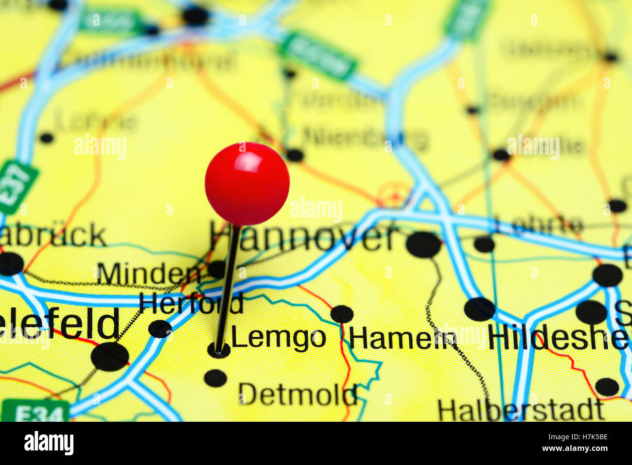 Red germany pinned map europe hi-res stock photography and images - Alamy