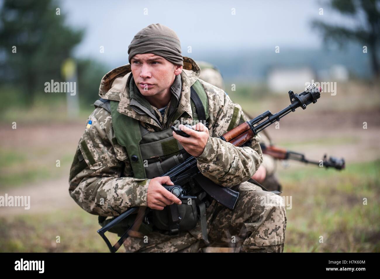 Ukrainian soldier hi-res stock photography and images - Alamy