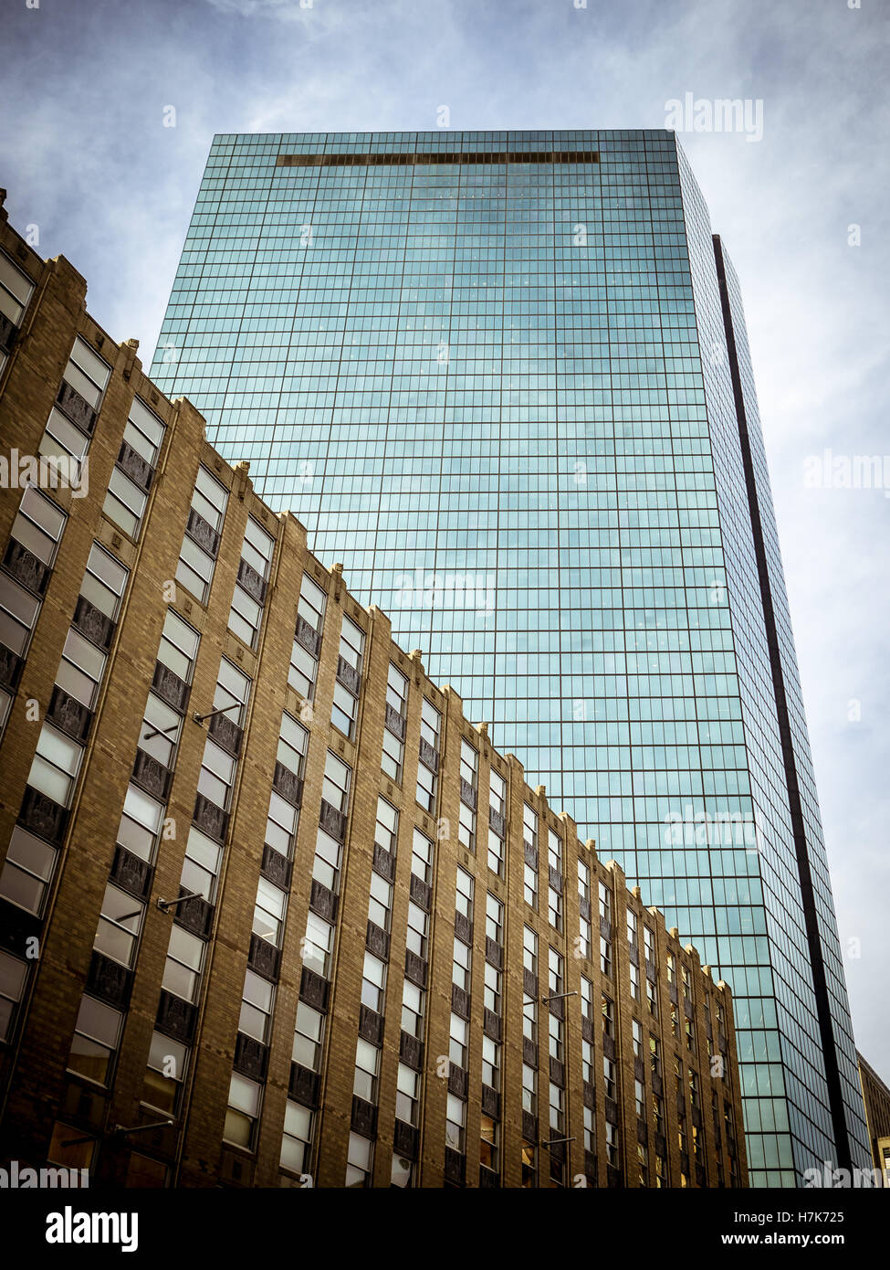 They Never Told You This About The John Hancock Tower Boston - o103h2y