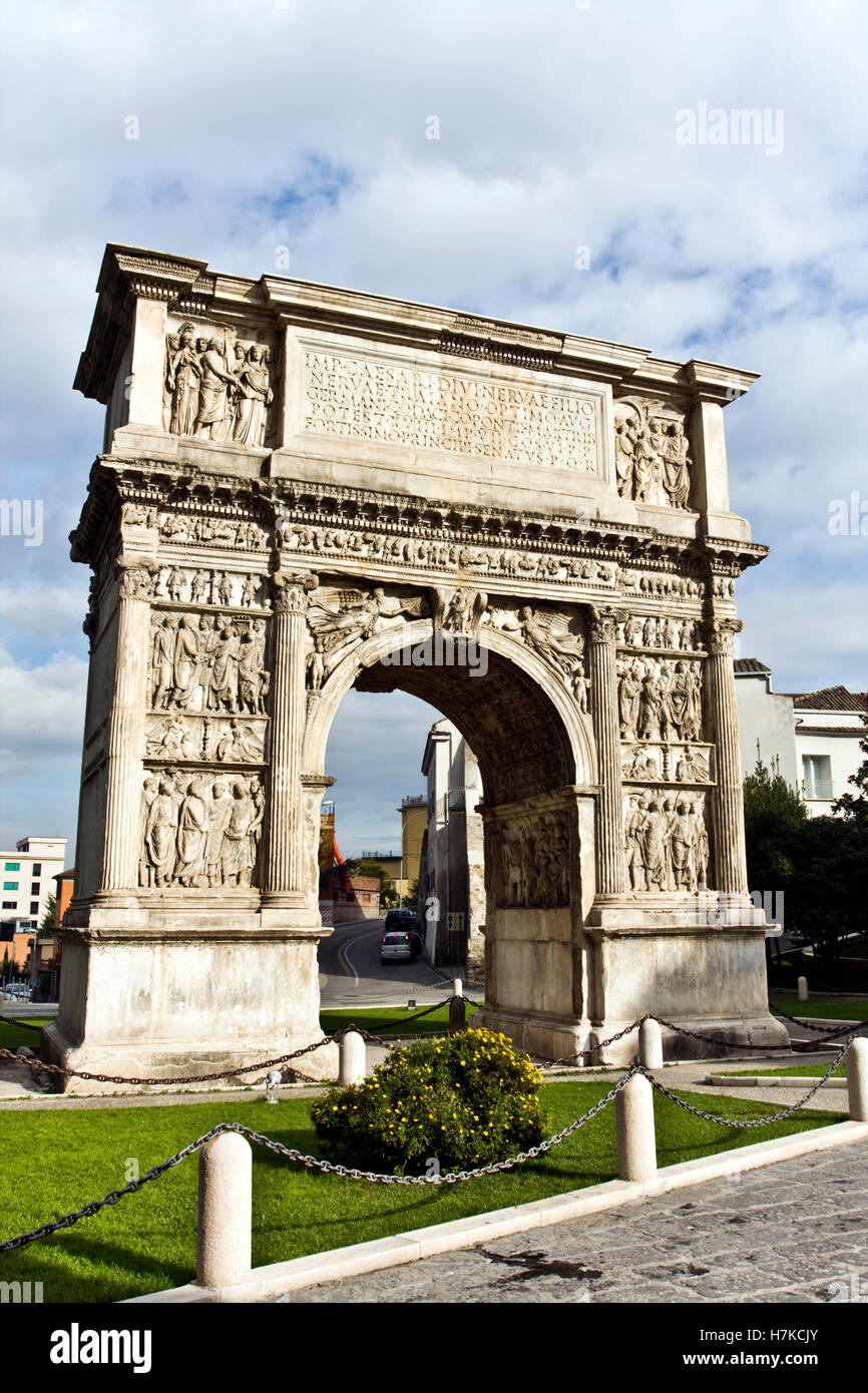 Triumphal Arch of Trajan, 114-117 a.C., Roman building, Benevento, Campania, South of Italy, Europe Stock Photo