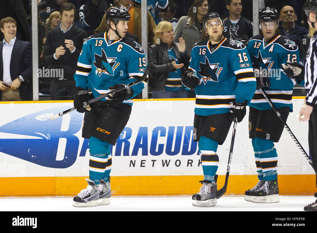 9,986 Joe Thornton 19 Stock Photos, High-Res Pictures, and Images - Getty  Images