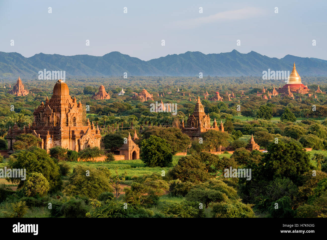 Asia myanmar bagan brick hi-res stock photography and images - Alamy
