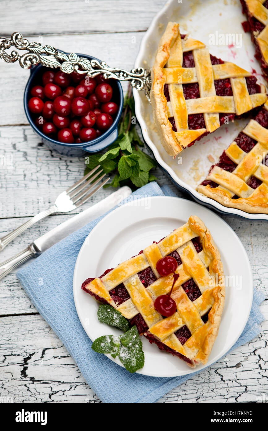 Homemade cherry pie Stock Photo - Alamy