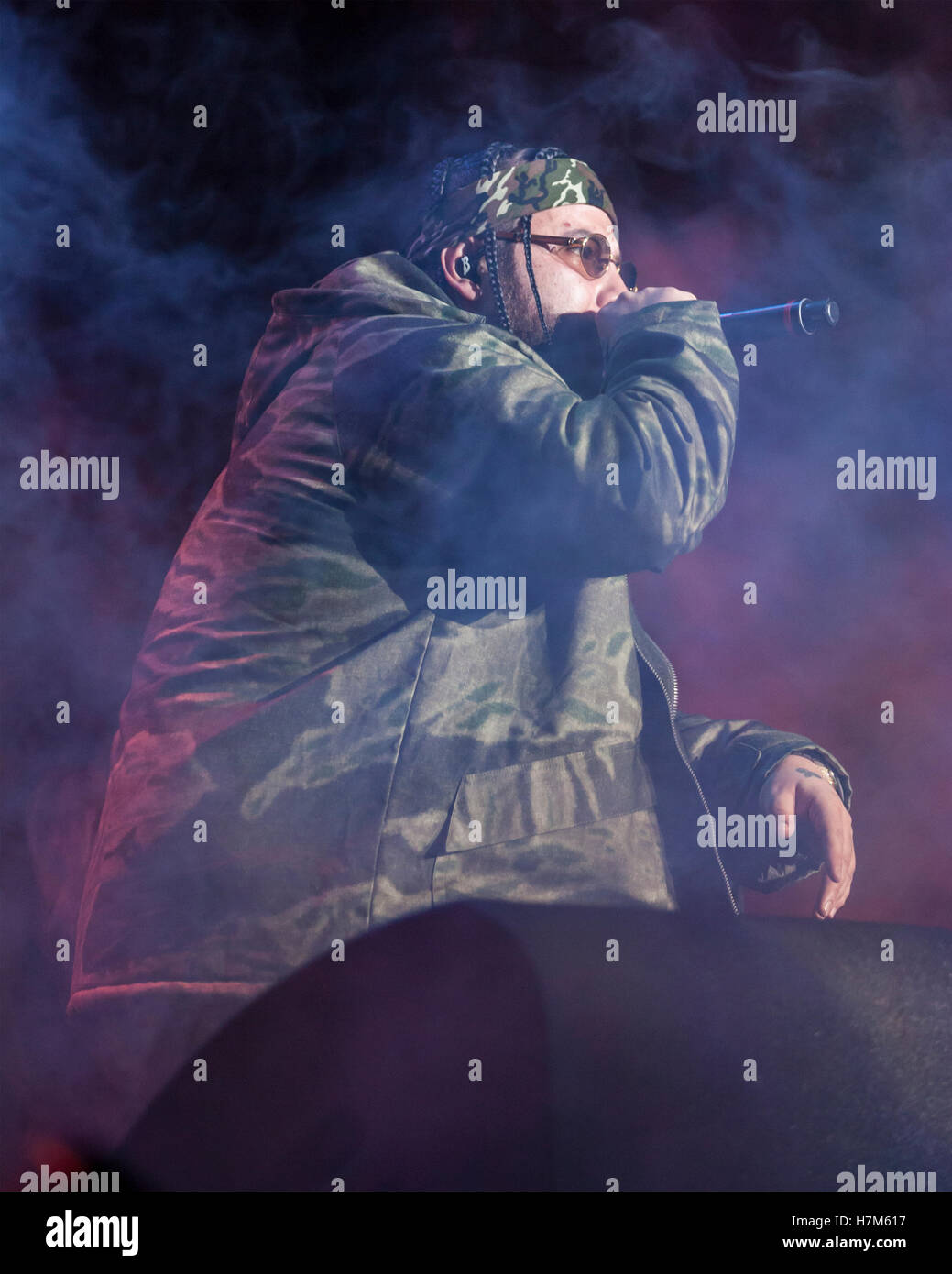 Los Angeles, California, USA. 5th Nov, 2016. Belly performs at The Real ...