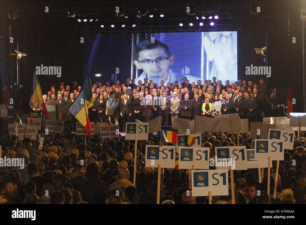 Bucharest, Romania. 06th Nov, 2016. BUCHAREST, ROMANIA - November 06, 2016: Thousands of supporters and fans wave flags and signs at the presentation of the candidates of National Liberal Party. Credit:  Gabriel Petrescu/Alamy Live News Stock Photo