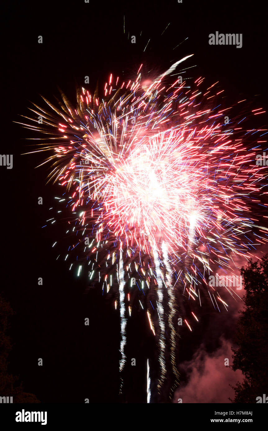 Live fire display hi-res stock photography and images - Alamy