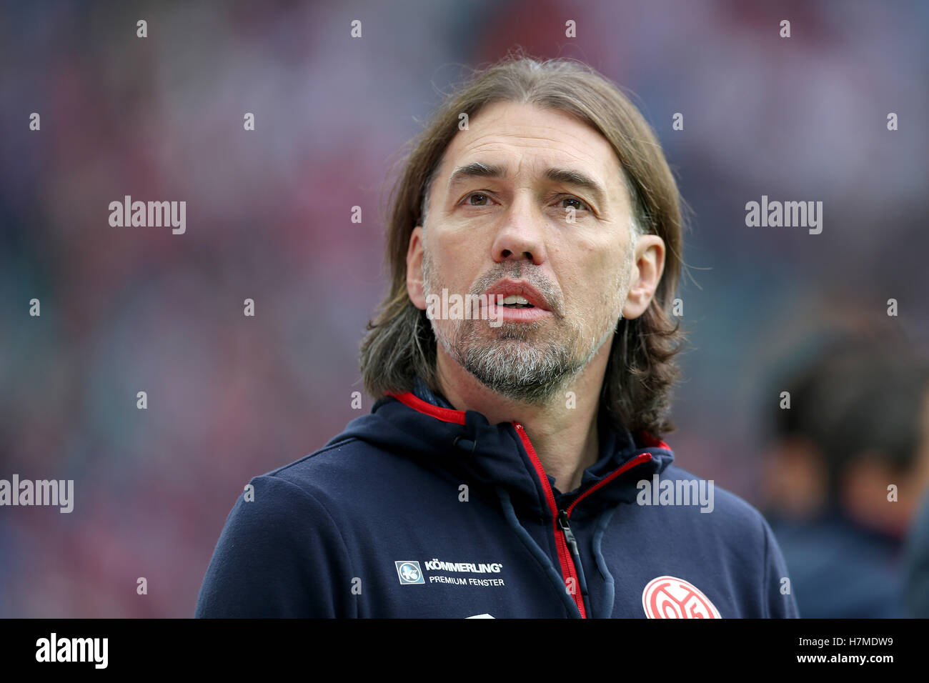 Jan Mainzer Leipzig, Germany. 6th Nov, 2016. Mainzer head coach Martin Schmidt ...