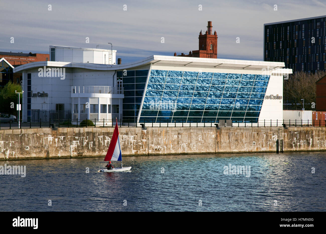 Queens dock hires stock photography and images Alamy
