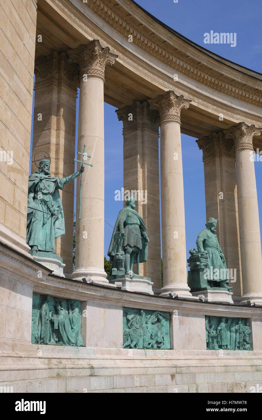 Statues of thre Hungarian Kings on the left colonnade of the Millennium Monument, Heroes' Square (Hosok tere), Budapest, Hungary Stock Photo