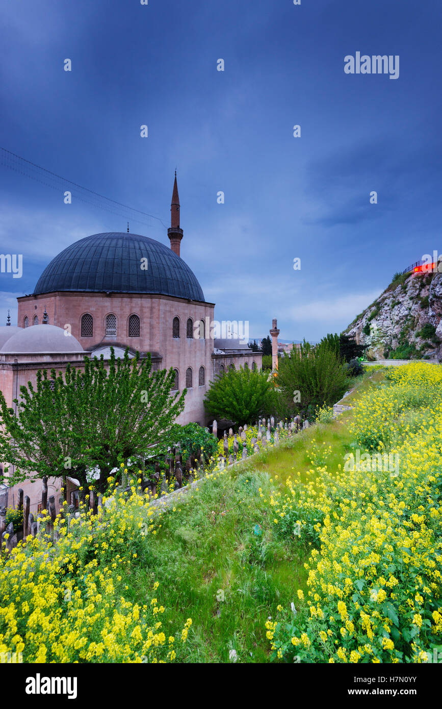 Turkey, Eastern Anatolia, Sanliurfa - Urfa, Dergah, Mevlid-i Halil Mosque Stock Photo