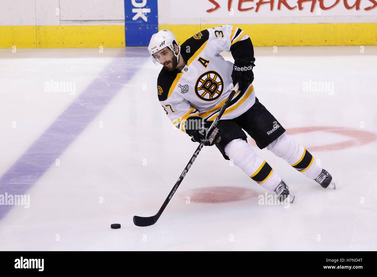2,908 Patrice Bergeron Celebration Stock Photos, High-Res Pictures, and  Images - Getty Images