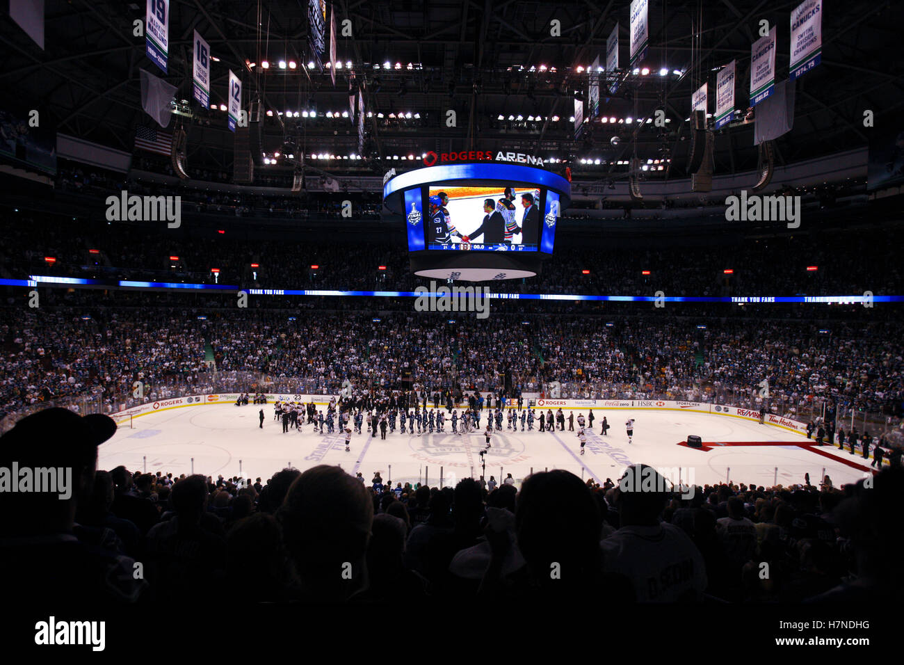 vancouver-canucks-rogers-arena-game-1-stanley-cup-finals