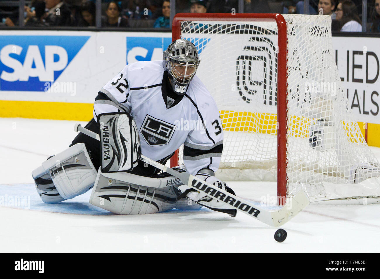 Goalie jonathan quick hi-res stock photography and images - Alamy