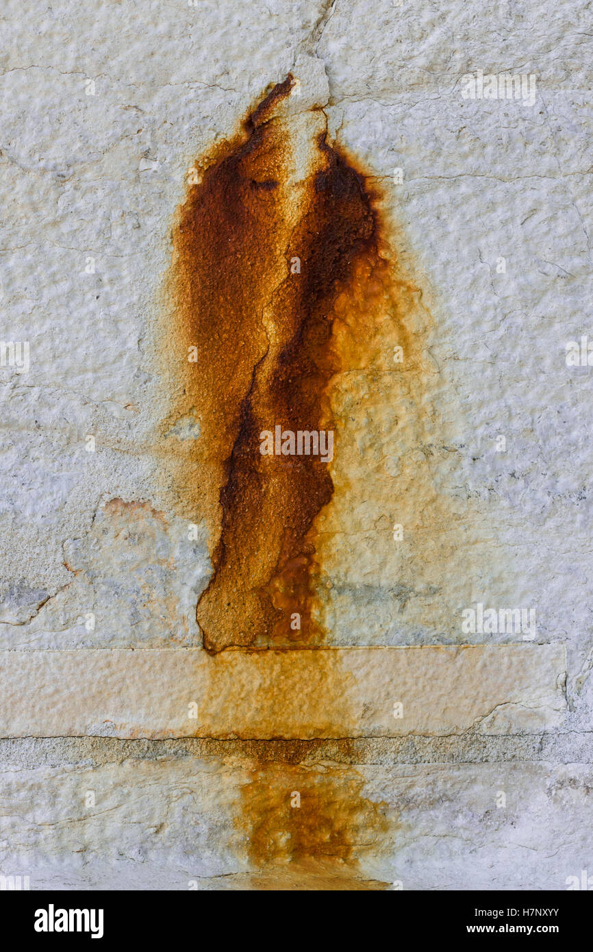 Stains of rust on the concrete surface Stock Photo - Alamy