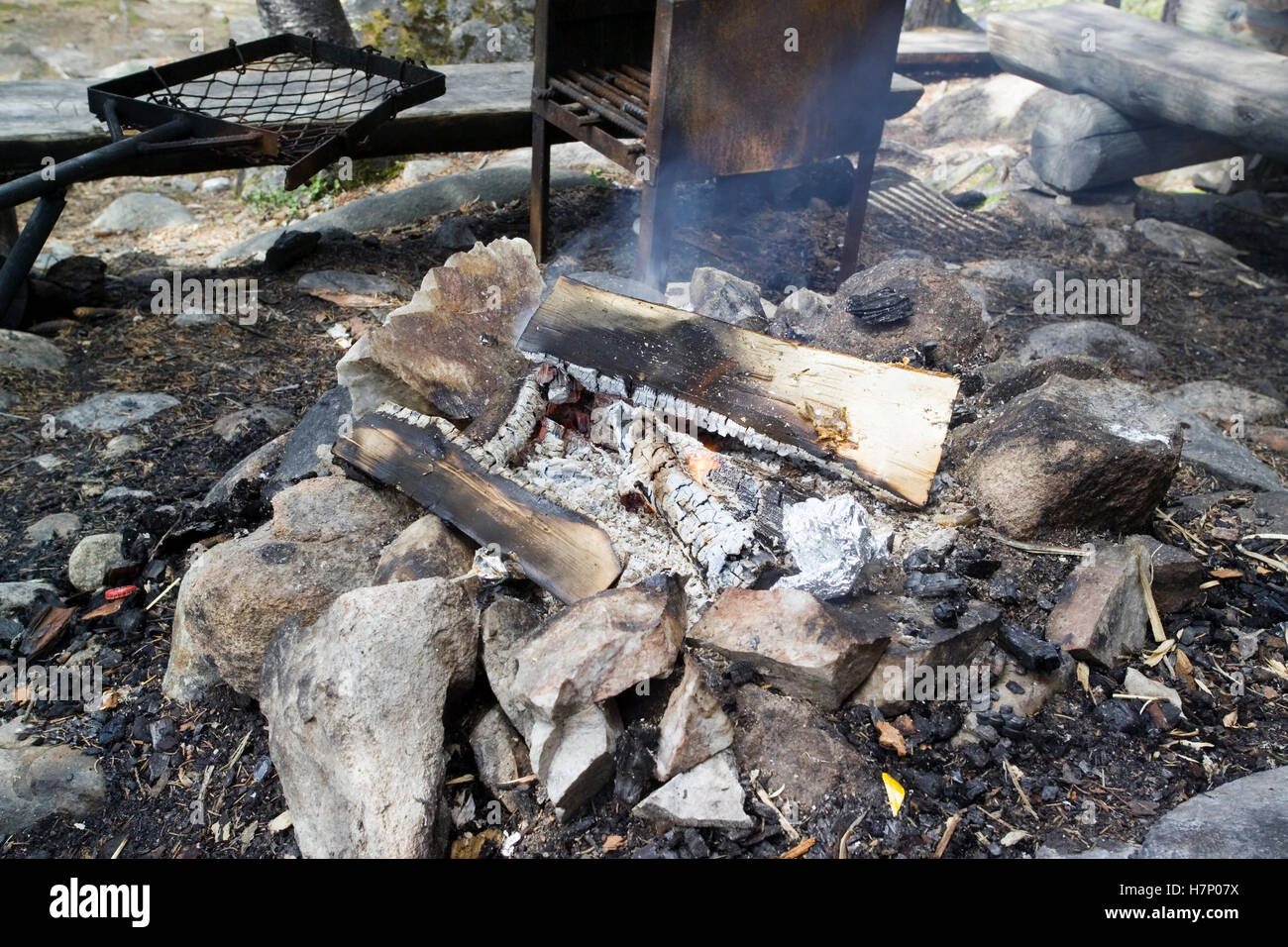 Stone fire ring hires stock photography and images Alamy