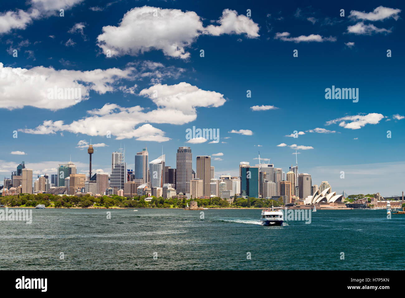 Sydney iconic skyline hi-res stock photography and images - Alamy
