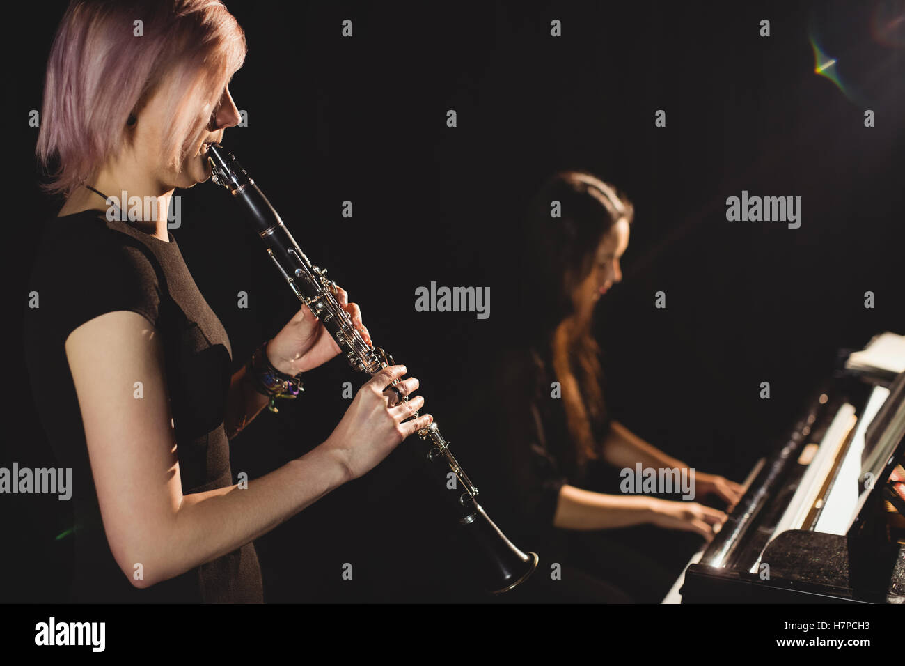and piano hires stock photography and images Alamy