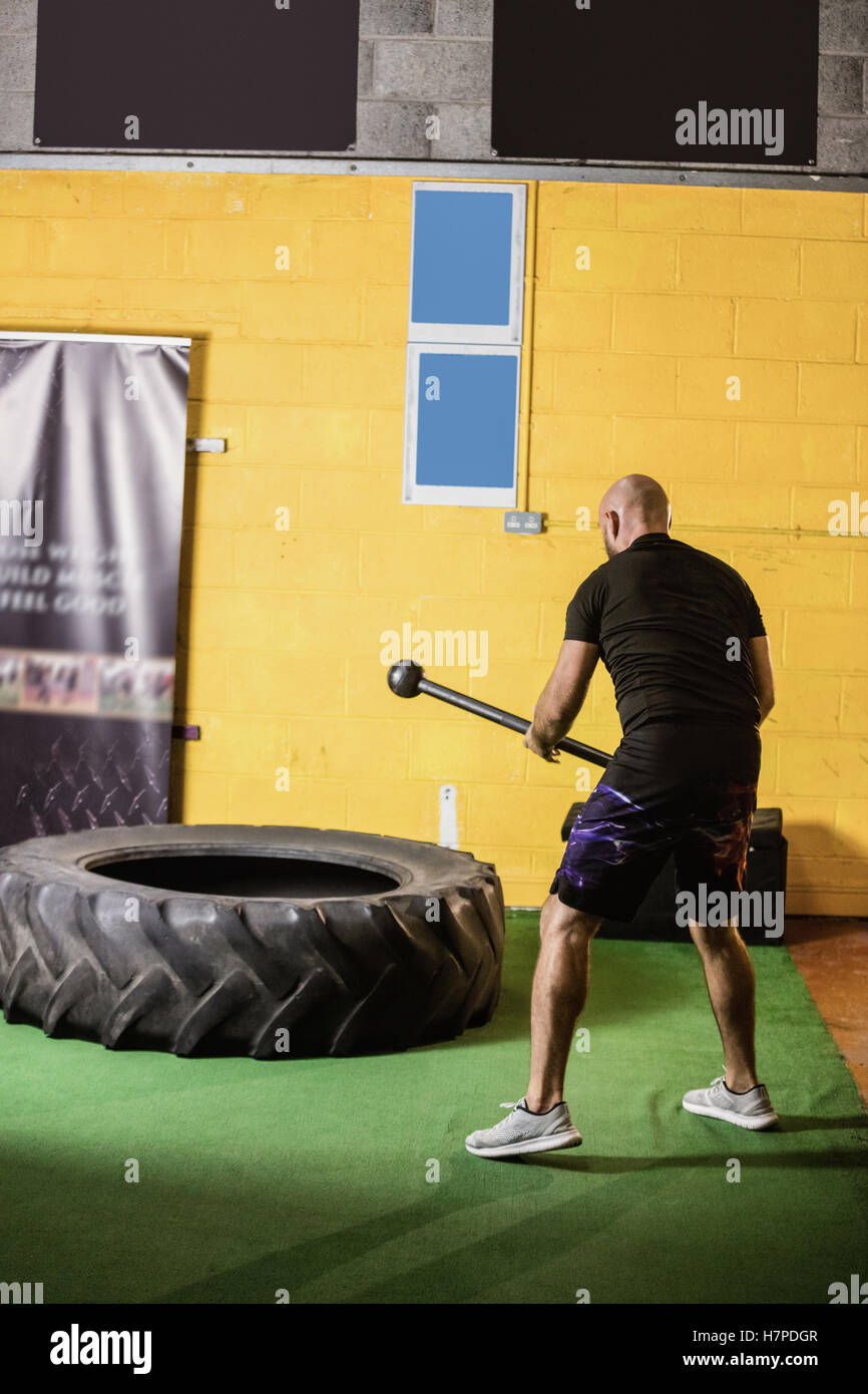 Sledge hammer hires stock photography and images Alamy