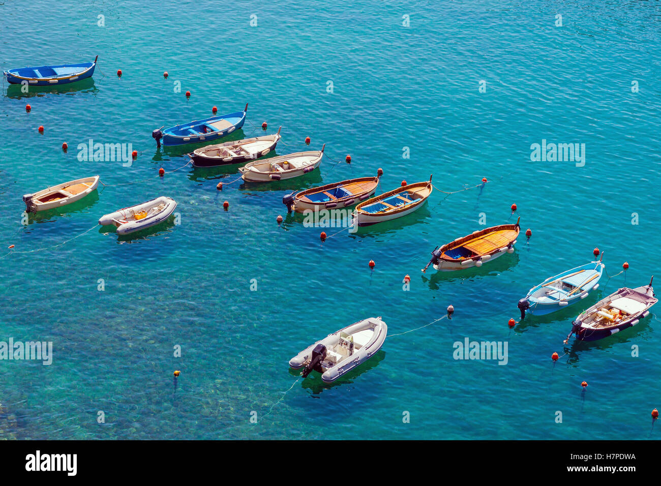 Group small moored boats hi-res stock photography and images - Alamy