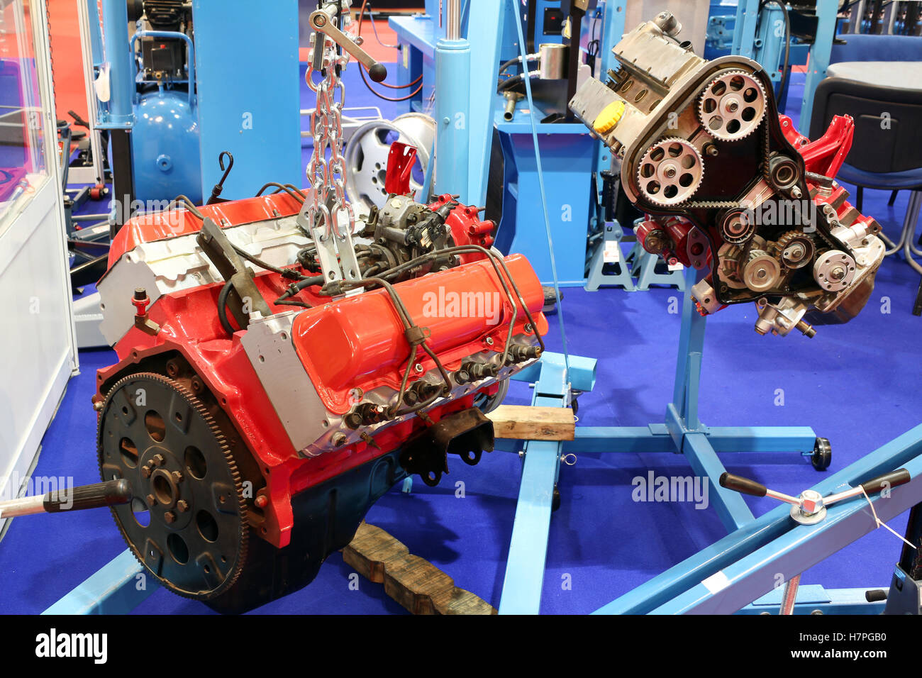 Car engines hires stock photography and images Alamy