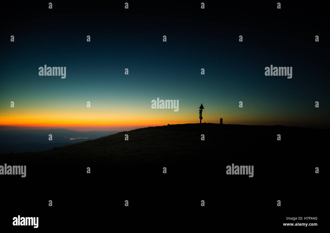 A beautiful view of the sunset in mountains Stock Photo - Alamy