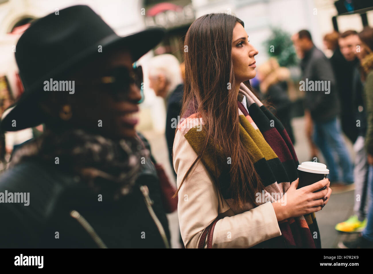 African women walking hi-res stock photography and images - Alamy