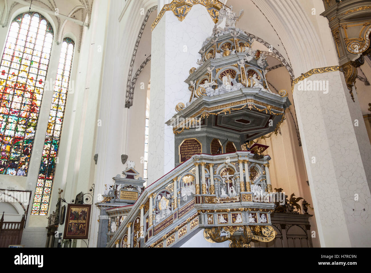 The pulpit, St Mary’s Church, Marienkirche, Rostock, Mecklenburg-Vorpommern, Germany Stock Photo