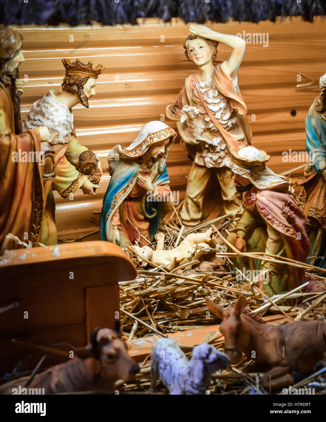 Manger figures hires stock photography and images Alamy