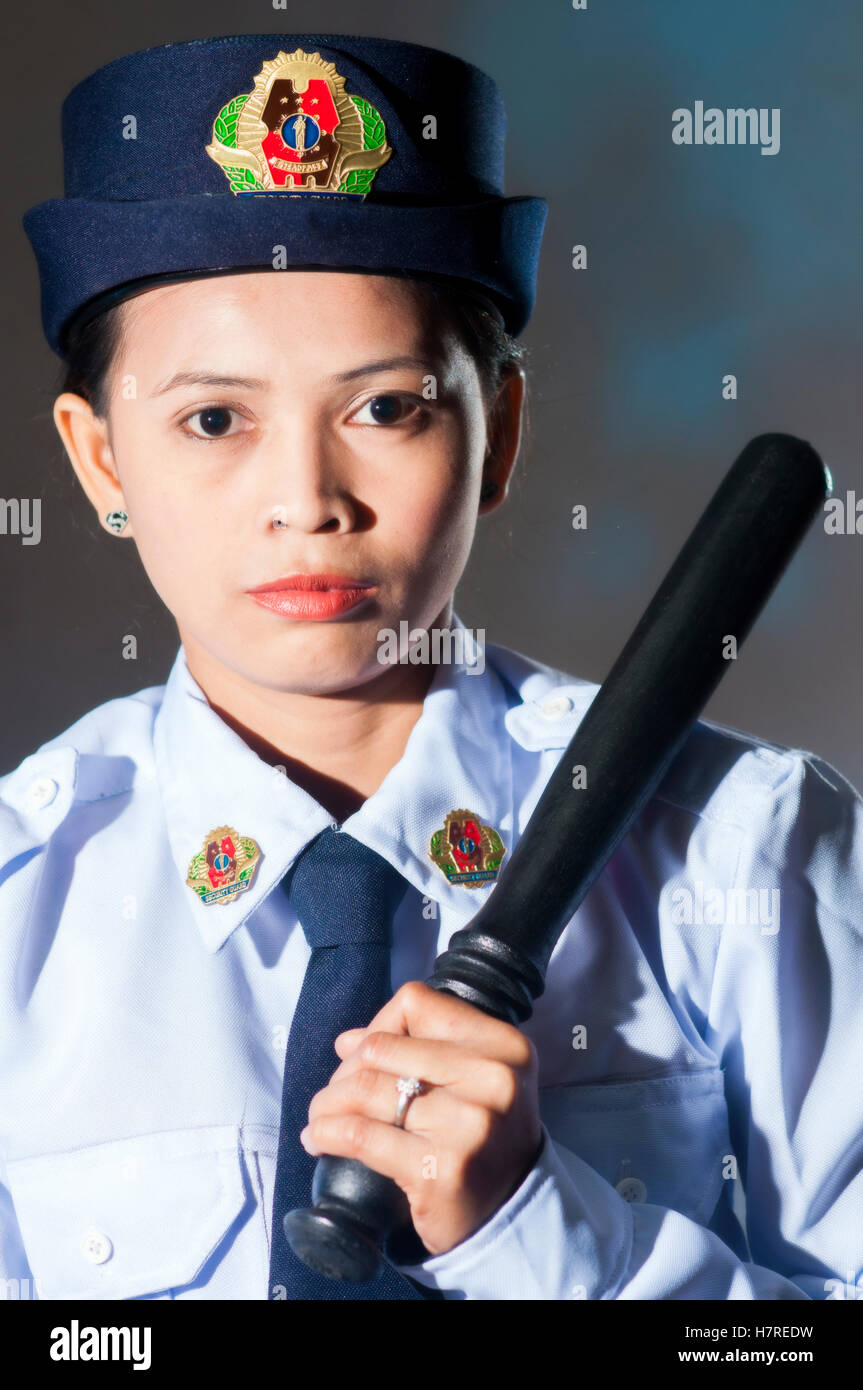 Security personnel hi-res stock photography and images - Page 2 - Alamy