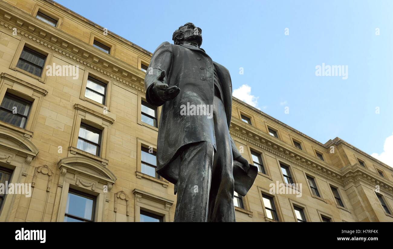 Abraham Lincoln statue in Cleveland Ohio Stock Photo Alamy