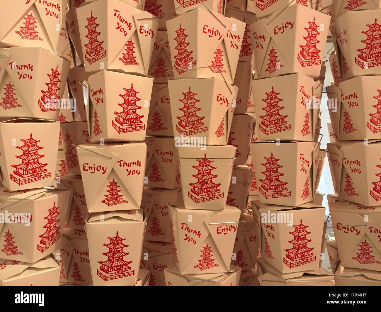 New York, US. 6th Nov, 2016. A wall of paper containers can be seen at ...