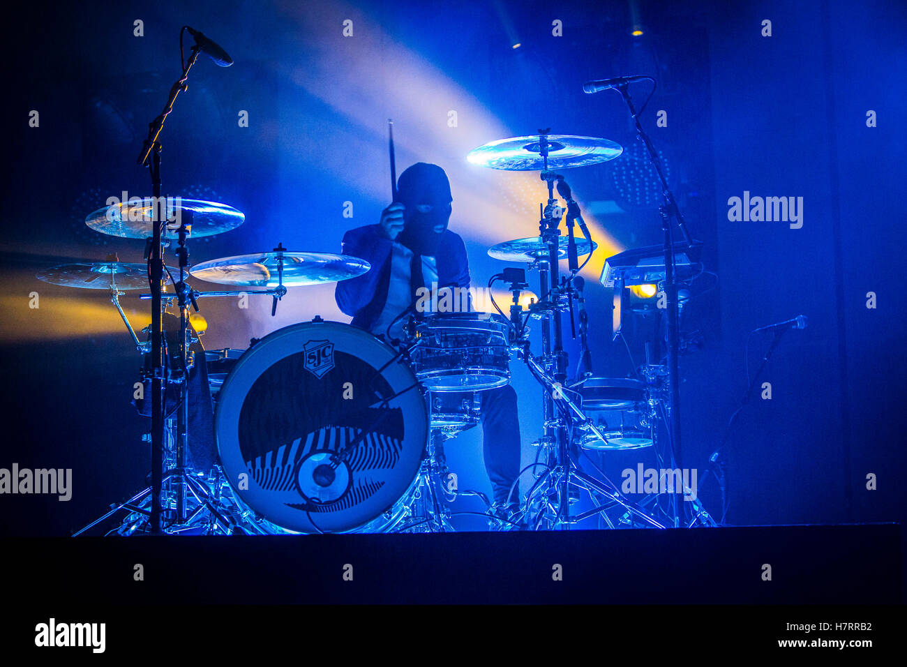 Milan, Italy. 7th November, 2016. Twenty One Pilots perform live at Mediolanum Forum in Assago Milan Credit:  Roberto Finizio/ Alamy Live News Stock Photo