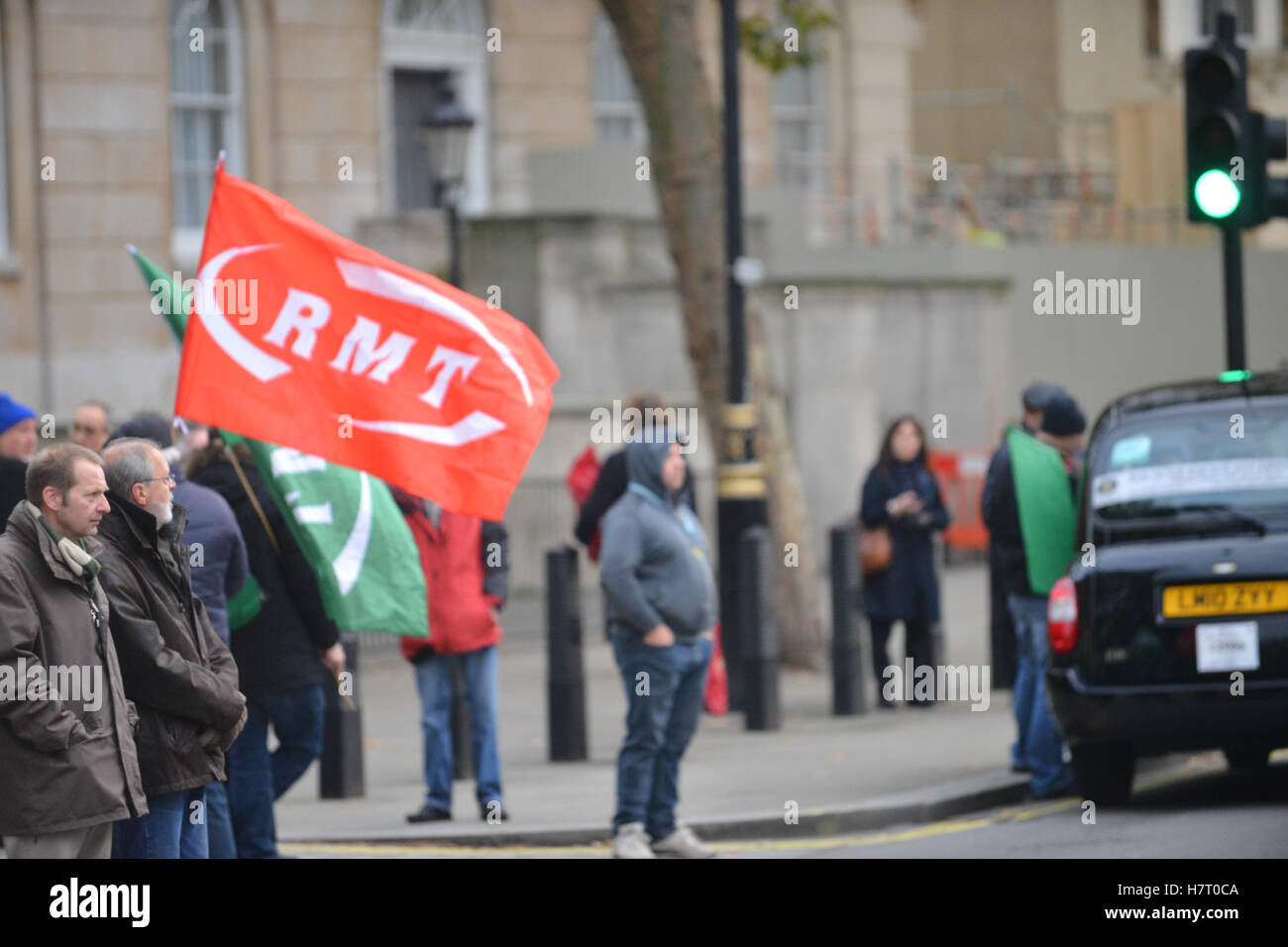 Whitehall, London, UK. 8th November 2016. Black cab drivers stage a protest over UBER and call for a public inquiry Stock Photo