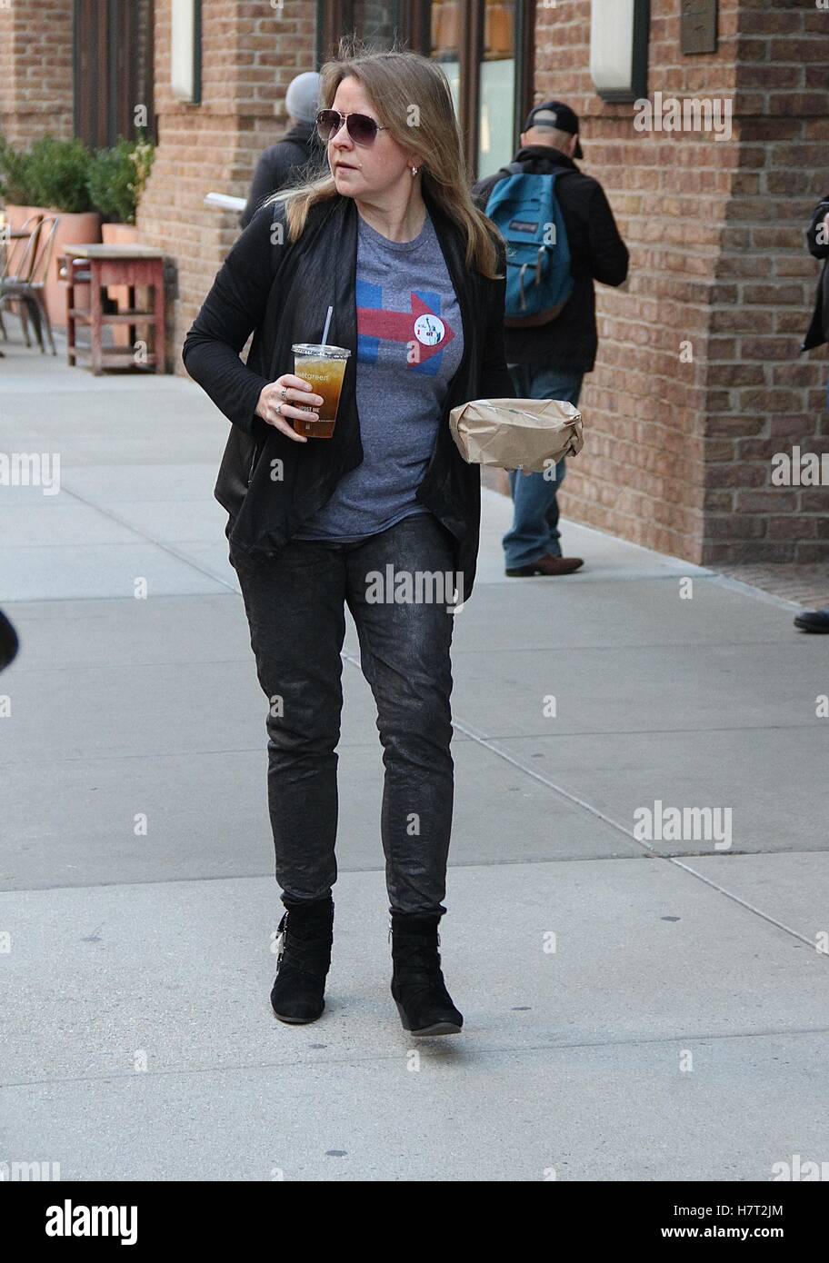 New York, NY, USA. 8th Nov, 2016. An unidentified Hillary Clinton supporter in Tribeca on the afternoon of the U.S. presidential election in New York, New York on November 8, 2016. Credit:  Rainmaker Photo/Media Punch/Alamy Live News Stock Photo
