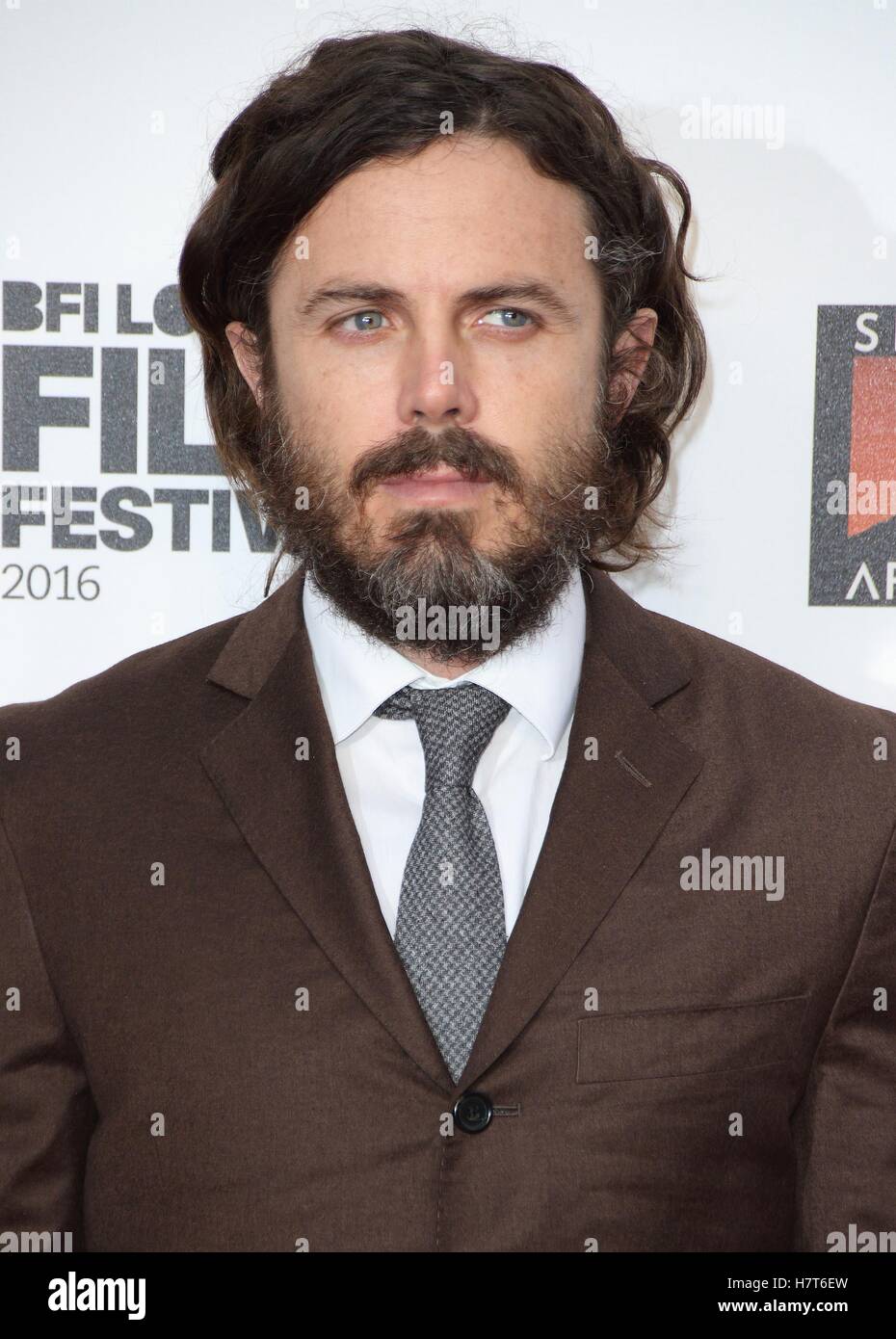 London UK Casey Affleck At The BFI London Film Festival Headline Gala London Uk Casey Affleck At The Bfi London Film Festival Headline Gala H7T6EW 