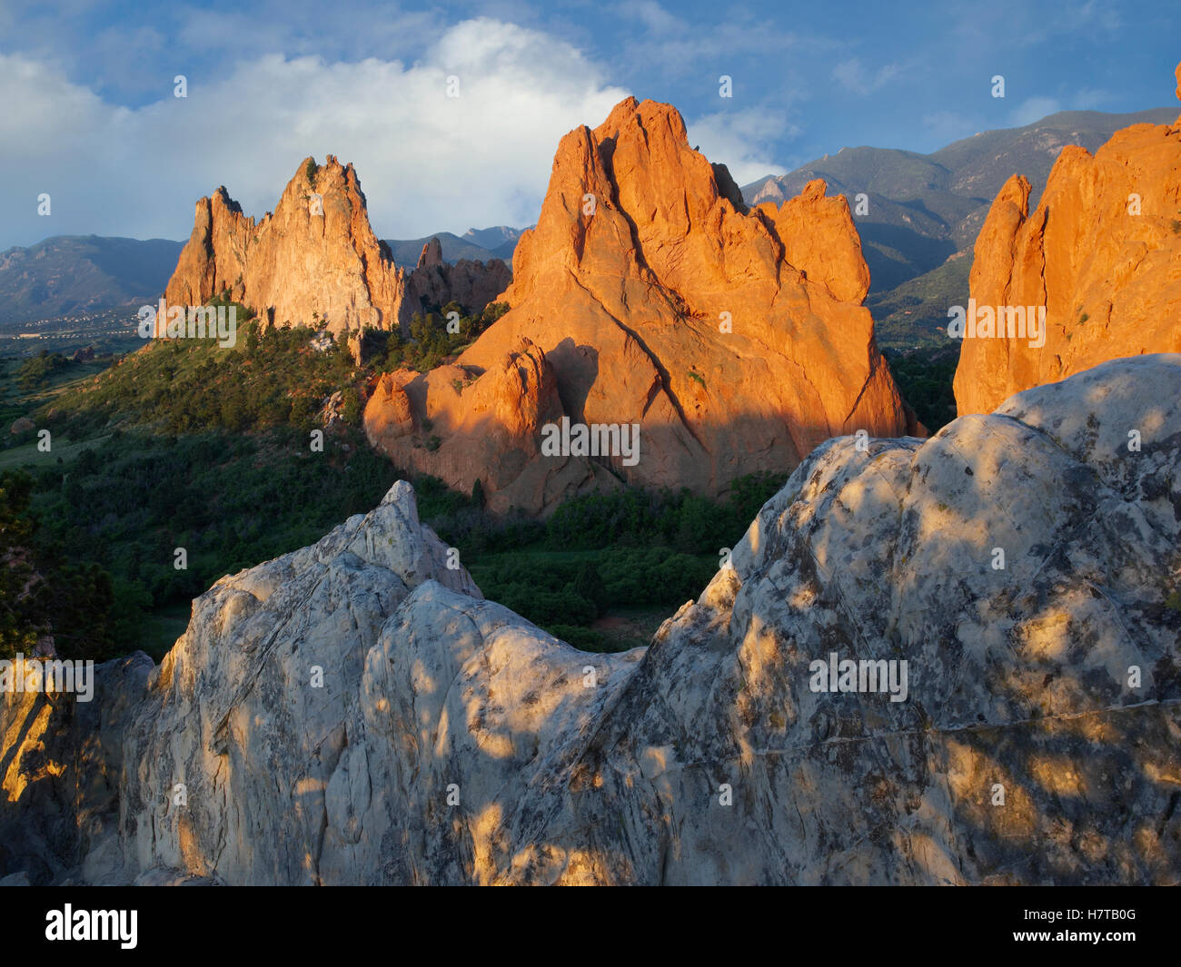 Gray Rock and South Gateway Rock, conglomerate sandstone formations