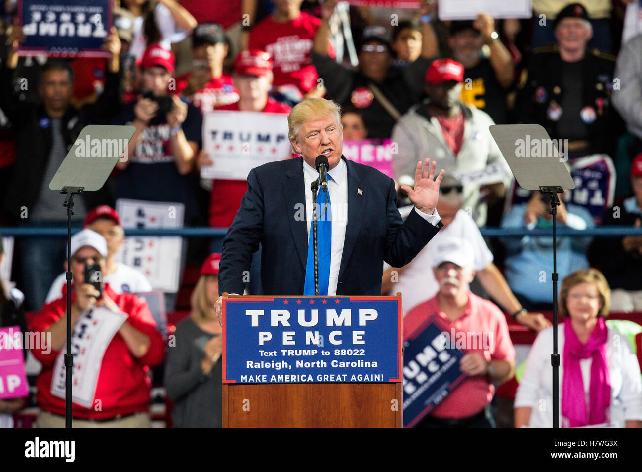 Donald Trump Campaigns for President in North Carolina Stock Photo - Alamy