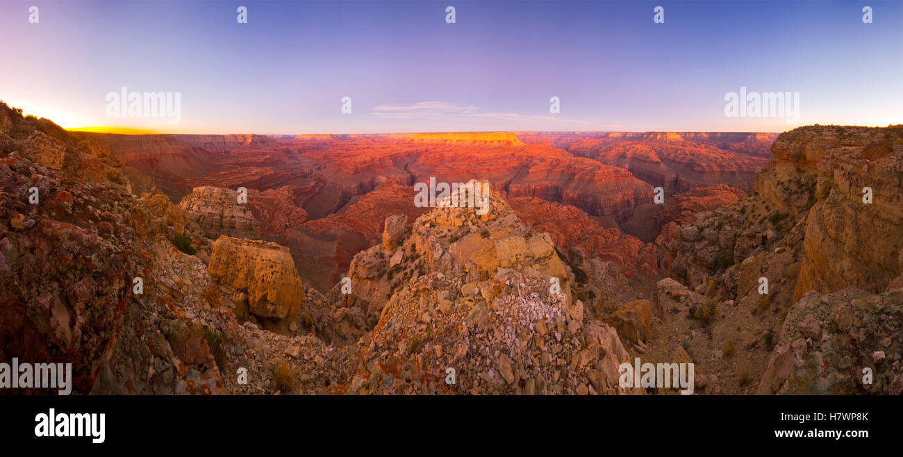 Sandstone buttes and canyons of Kanab Creek watershed, Grand Canyon
