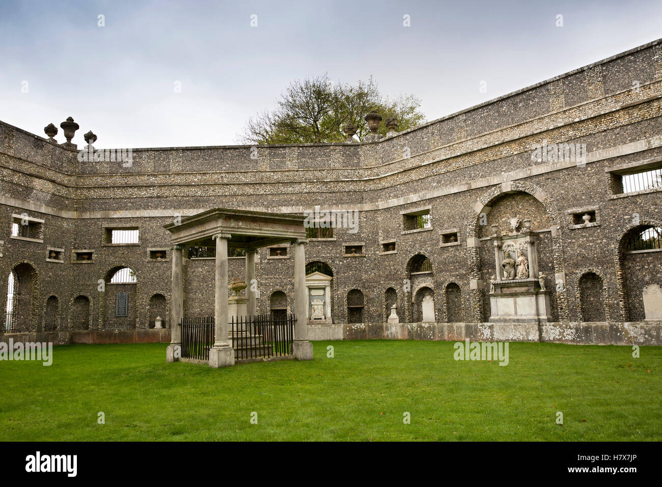 England, Buckinghamshire, West Dashwood Mausoleum interior