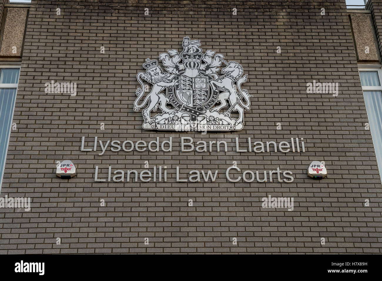 The exterior of Llanelli Law Courts Stock Photo Alamy
