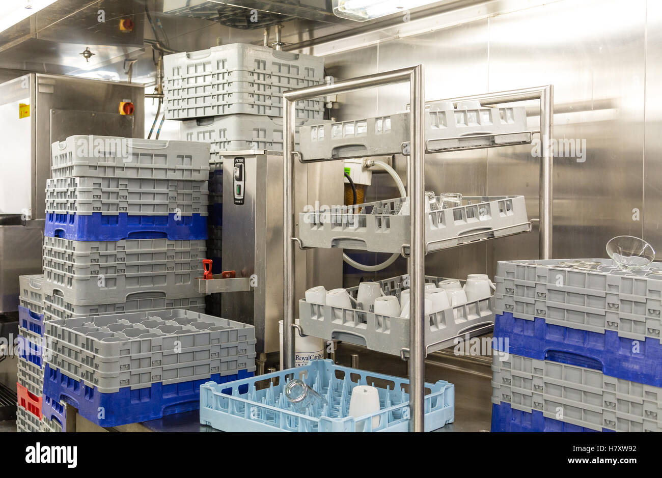 Dishwashing racks in a large commercial kitchen Stock Photo Alamy