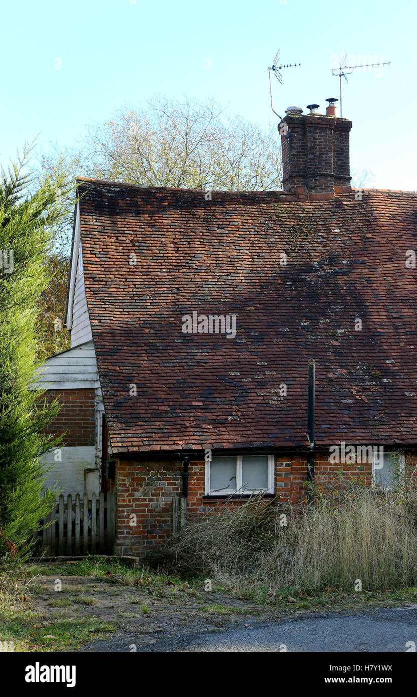 Courts mayfield hires stock photography and images Alamy