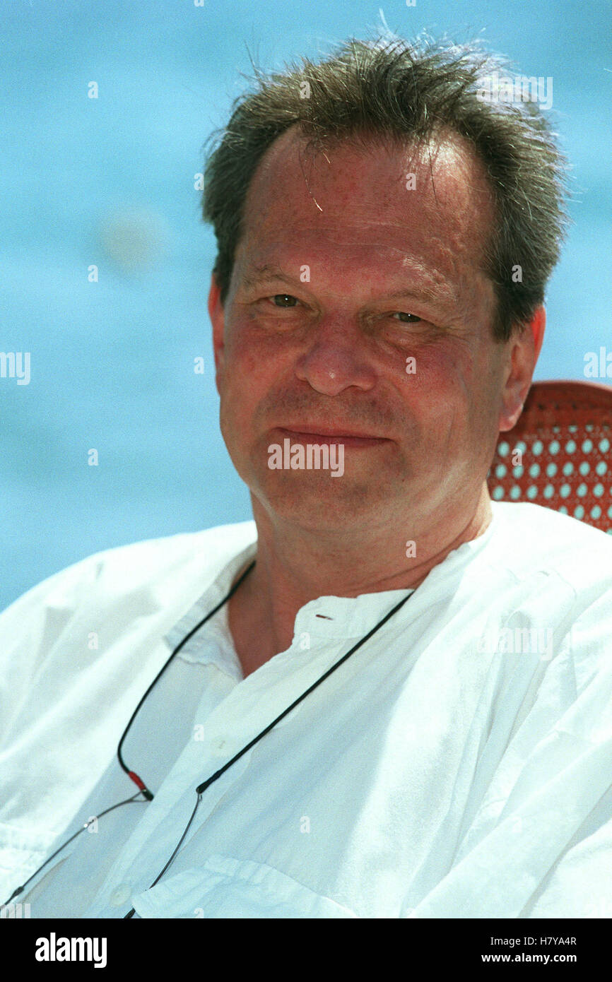 TERRY GILLIAM CANNES FRANCE 17 May 2000 Stock Photo