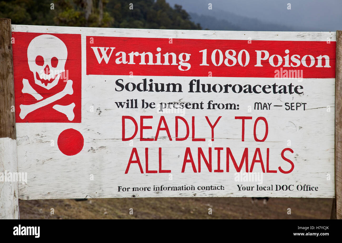 Pest control warning sign, New Zealand Stock Photo Alamy