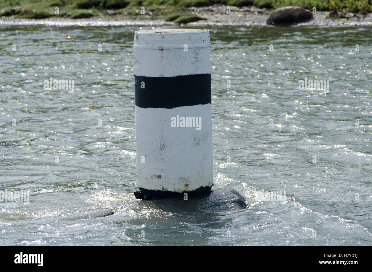 Safe water marker hires stock photography and images Alamy