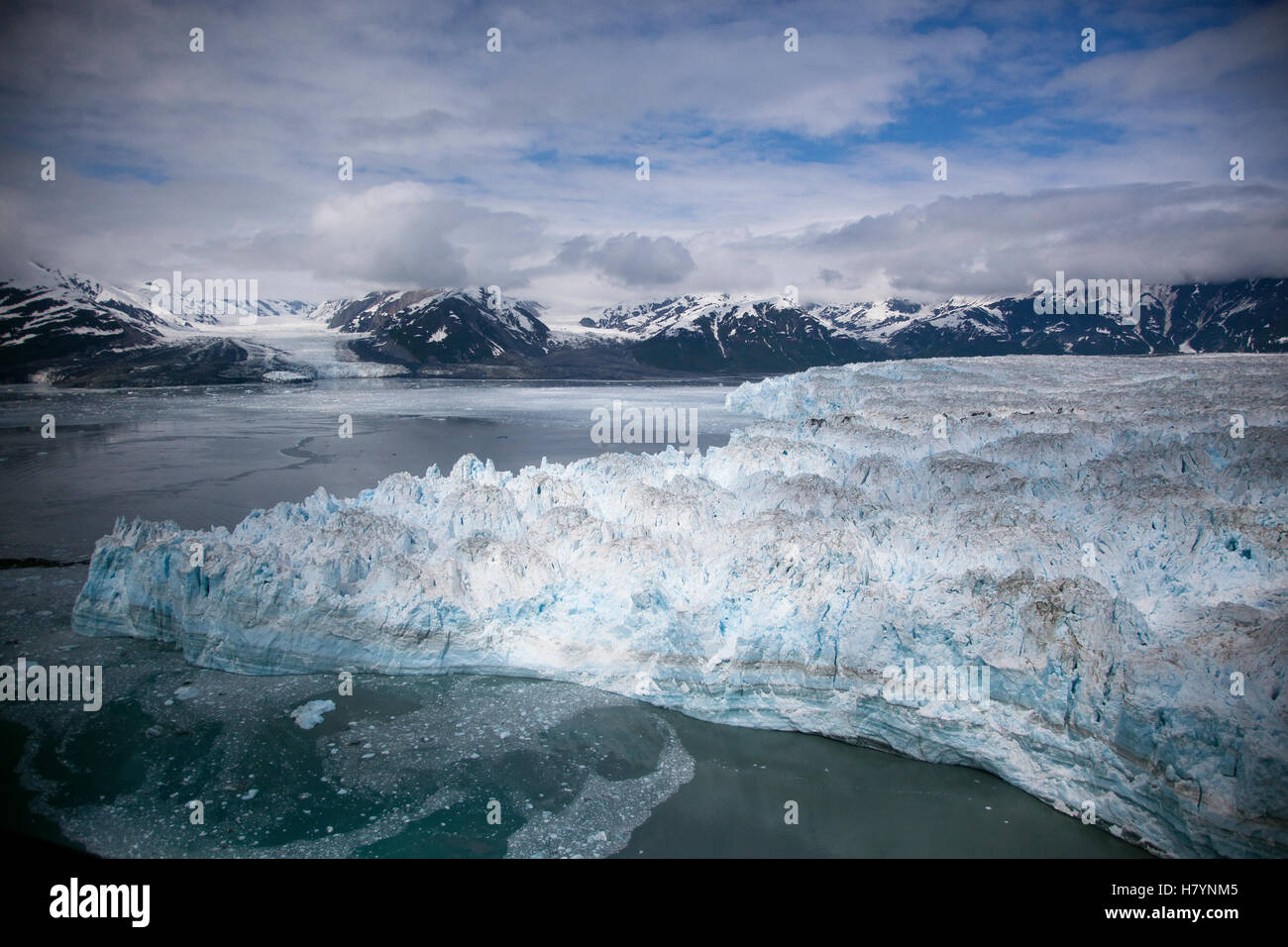 Hubbard Glacier encroaching on Gilbert Point, Wrangell-St. Elias ...