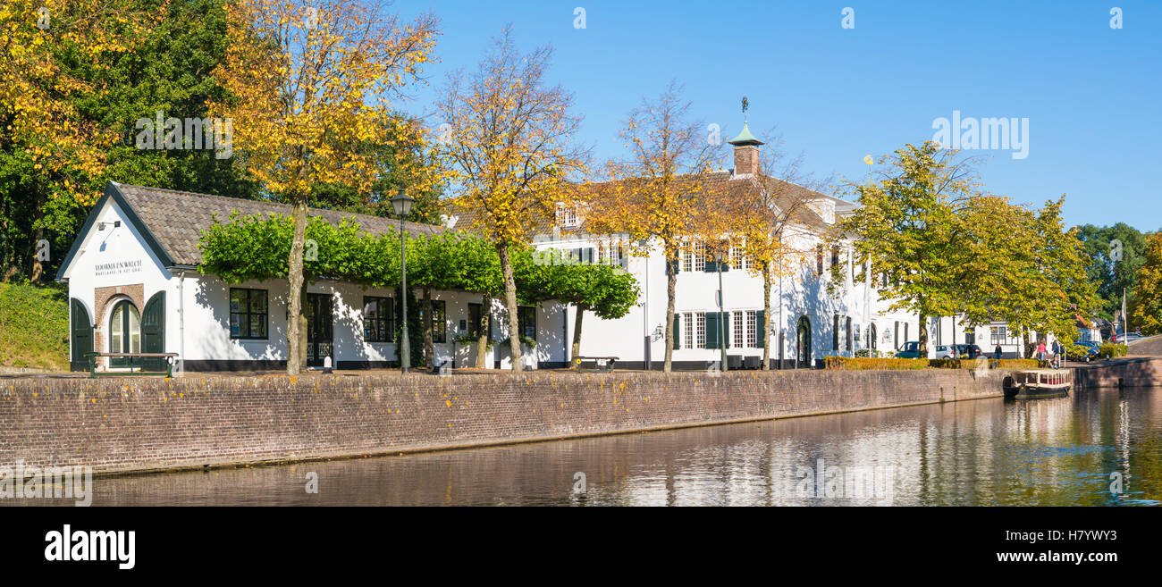 Arsenaal on Kooltjesbuurt quay of canal in old town of Naarden, North Holland, Netherlands Stock Photo