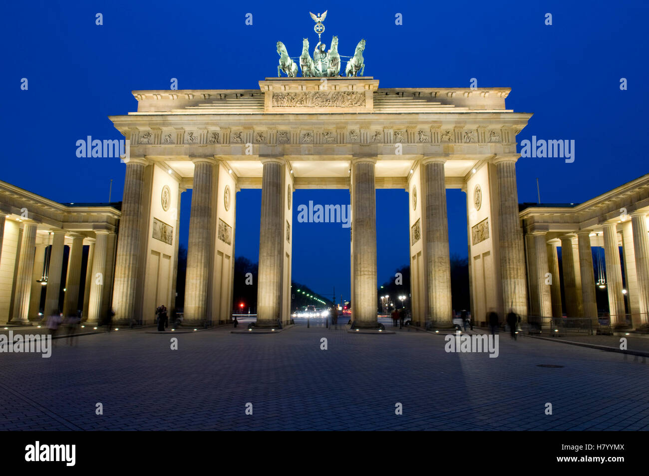 Brandenburger Tor Brandenburg Gate at night, Berlin Stock Photo