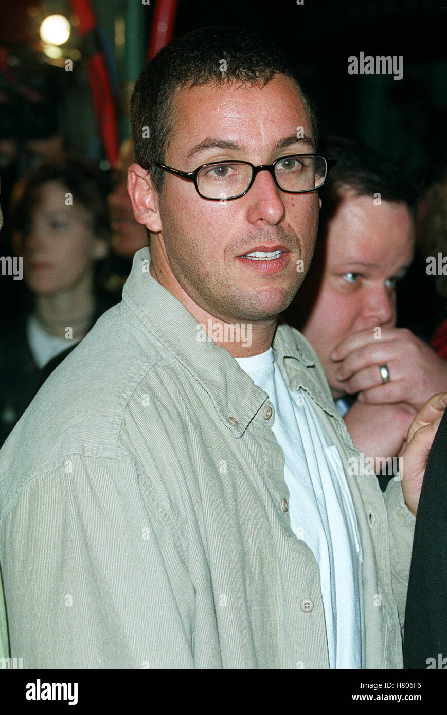ADAM SANDLER "LITTLE NICKY" LA PREMIER HOLLYWOOD LA USA 11 November 2000 Stock Photo Alamy