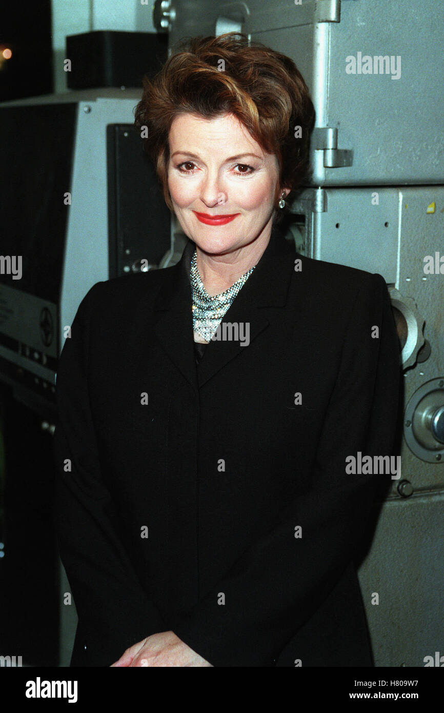 Brenda blethyn hires stock photography and images Alamy